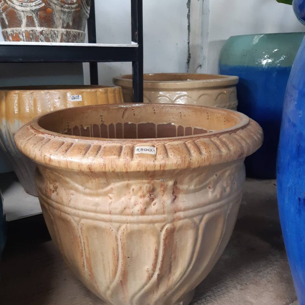 Roman style ceramic planter