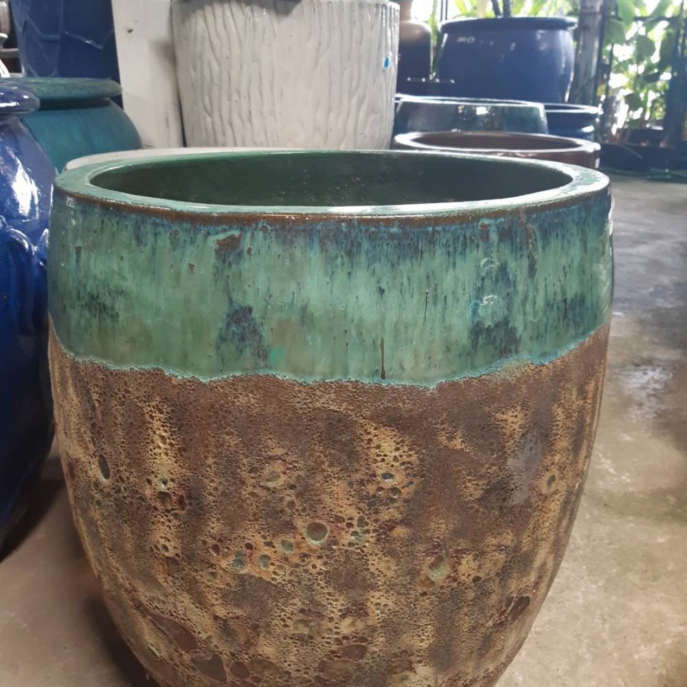 Ceramic planter, rust pattern, two tone